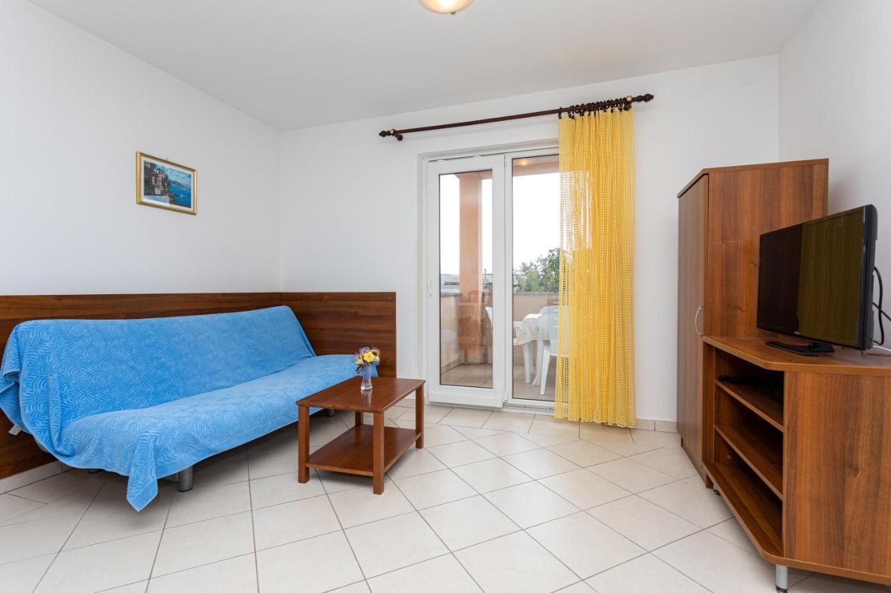 Apartments Crnekovic IV บัชกา ภายนอก รูปภาพ