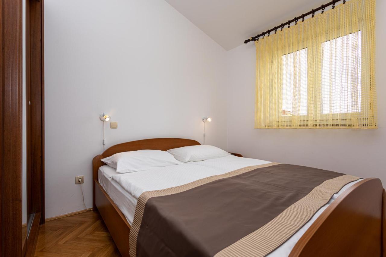 Apartments Crnekovic IV บัชกา ภายนอก รูปภาพ