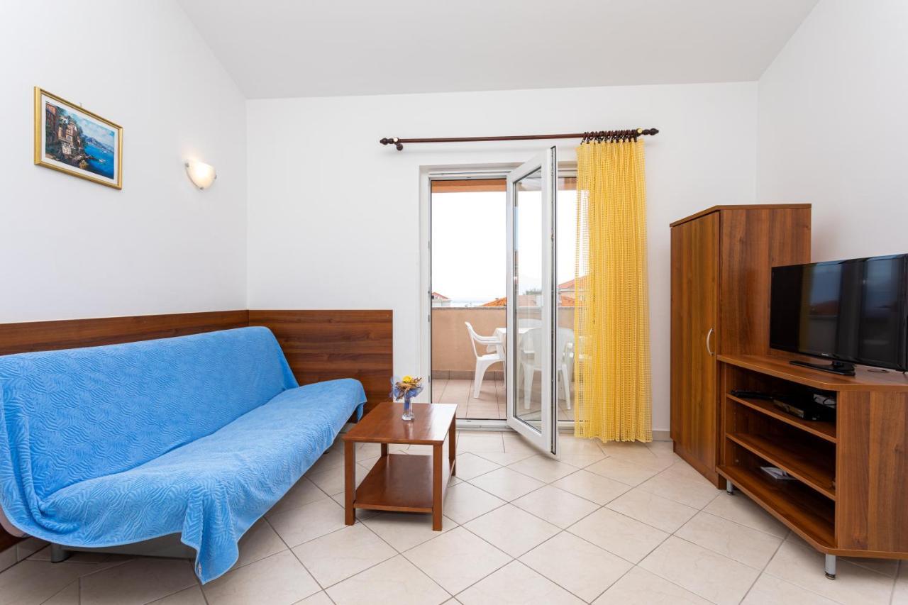 Apartments Crnekovic IV บัชกา ภายนอก รูปภาพ