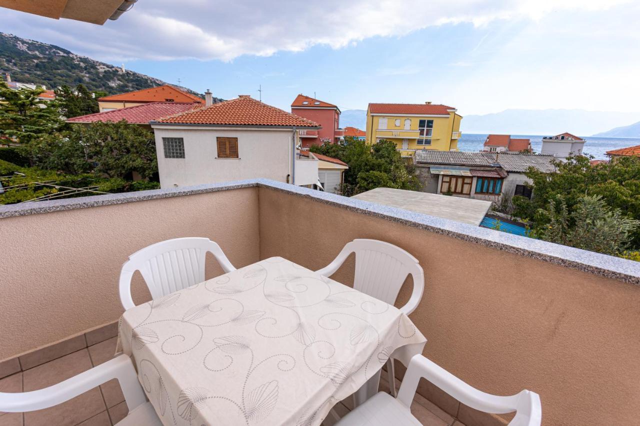 Apartments Crnekovic IV บัชกา ภายนอก รูปภาพ